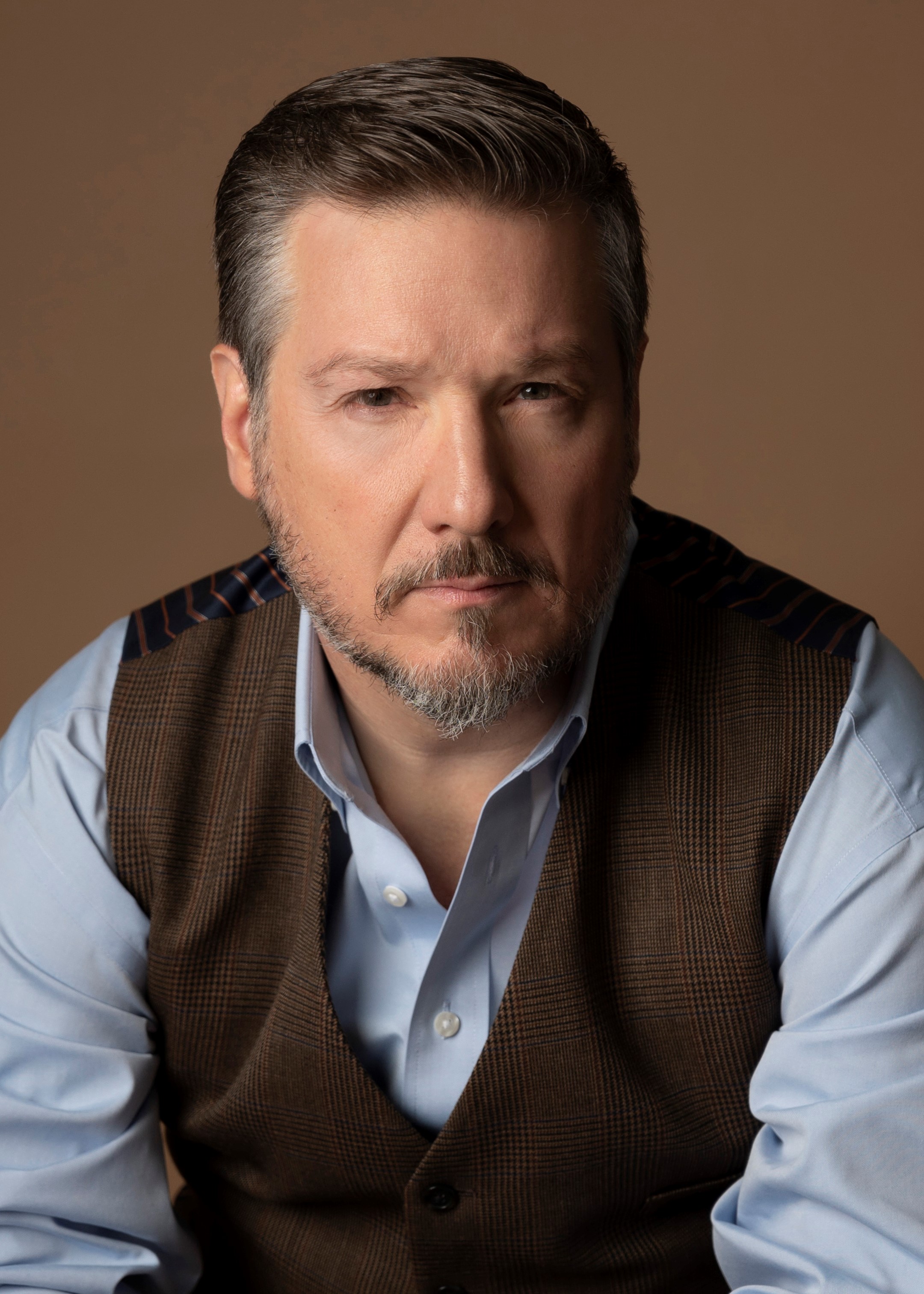 Dean Davidson – Writer of Military Fiction and Spy Thrillers